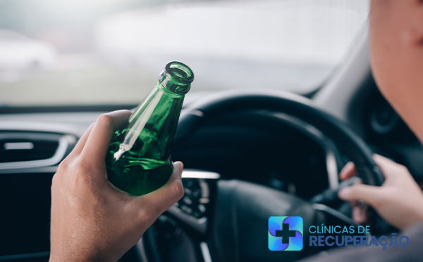Alcoólatra de Paraíso das Aguás - MS - Encontre Tratamento em Clinica de Recuperação 